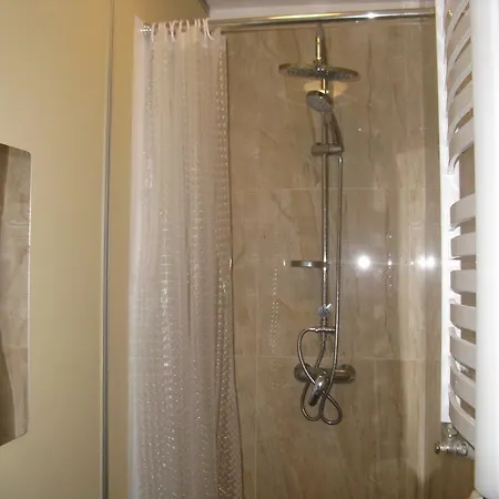 Lama Homestay szállás *