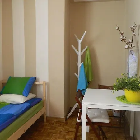 Privatunterkunft Lama *