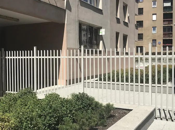 Lama Rum i privatbostad Warszawa